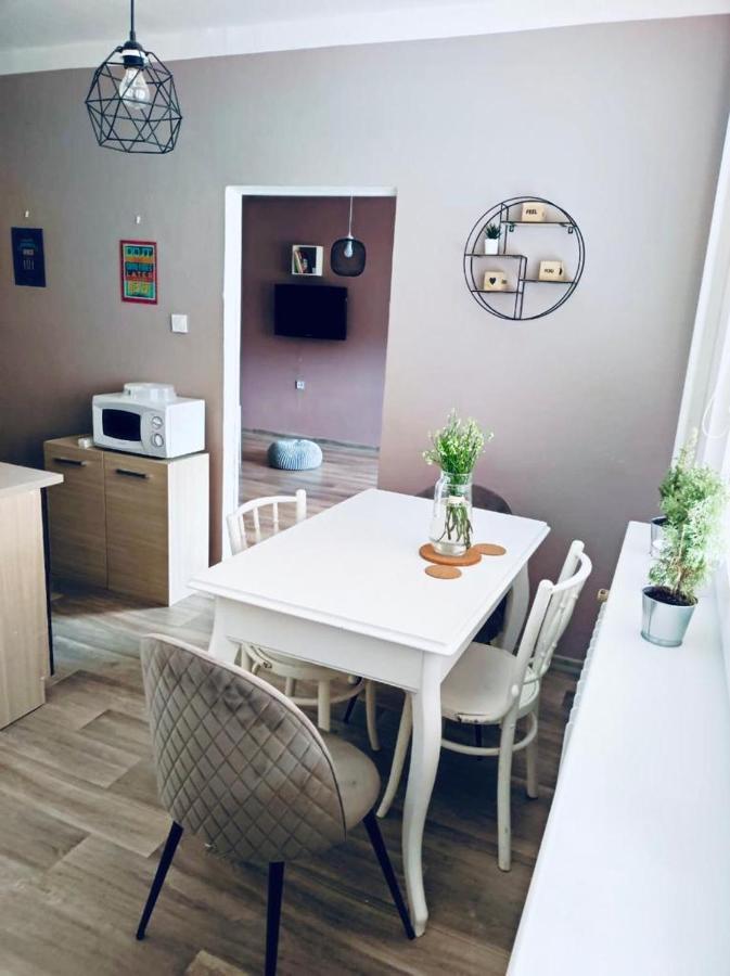 Apartmán Domov Děčín Esterno foto